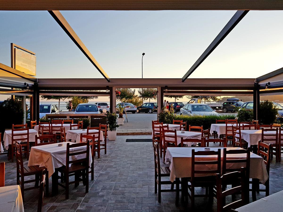 Dhima Hotel Himarë Exterior foto